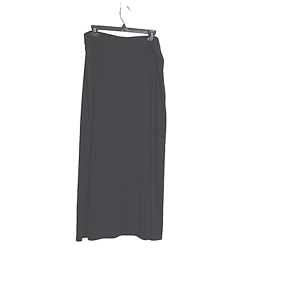 Chico Traveler's Black Wrinkle Free Faux Wrap Skirt in Size 2 (12/14/L)
